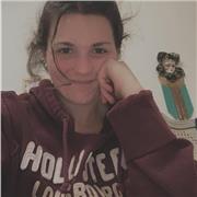 Me considero una persona enérgica, amable, con empatía y con ganas de mejorar día a día. Daría clases a niños y adolescentes